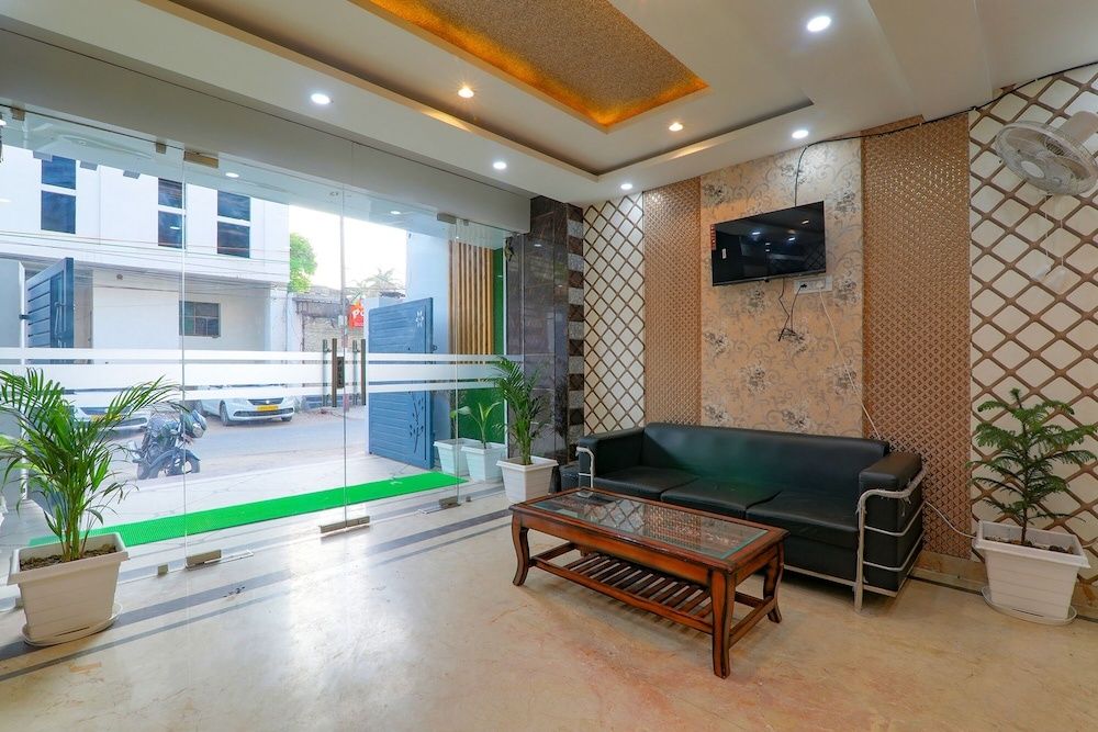 undefined FabHotel Super 3 Premium 3