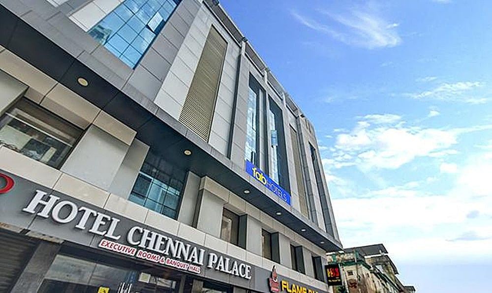undefined FabHotel Chennai Palace 7
