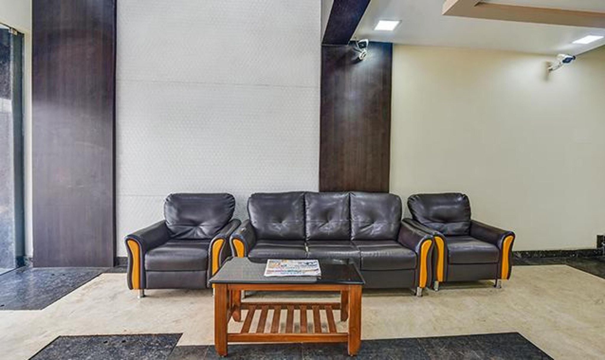 undefined FabHotel Chennai Palace 5