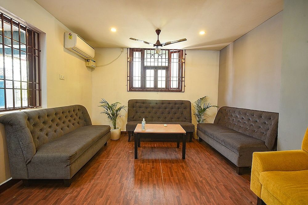 Hotel Sasti Inn