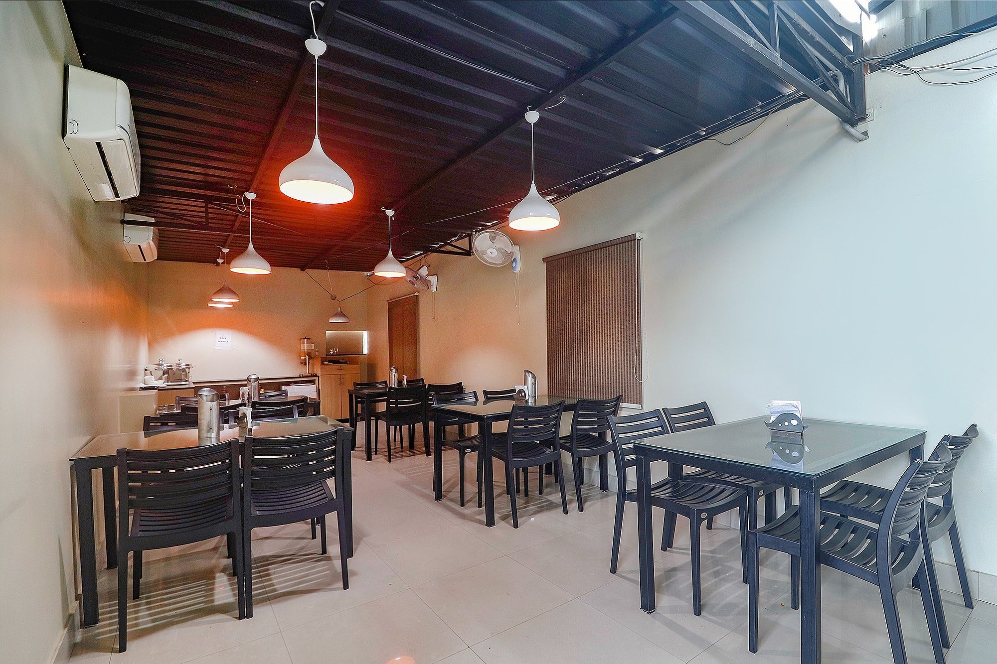 Food & Dining