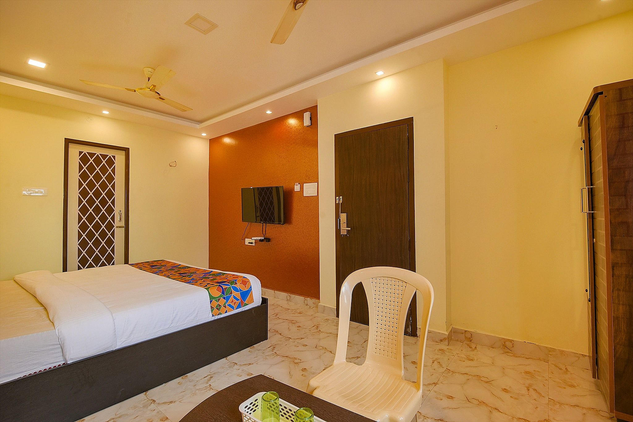 FabHotel The Fortune Inn Deluxe Room