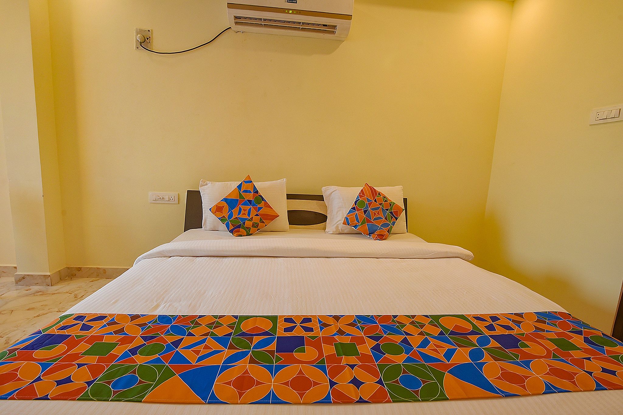 FabHotel The Fortune Inn Deluxe Room 5