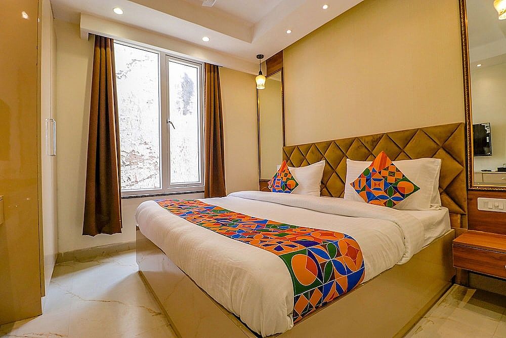 undefined FabHotel F9 Pitampura 8