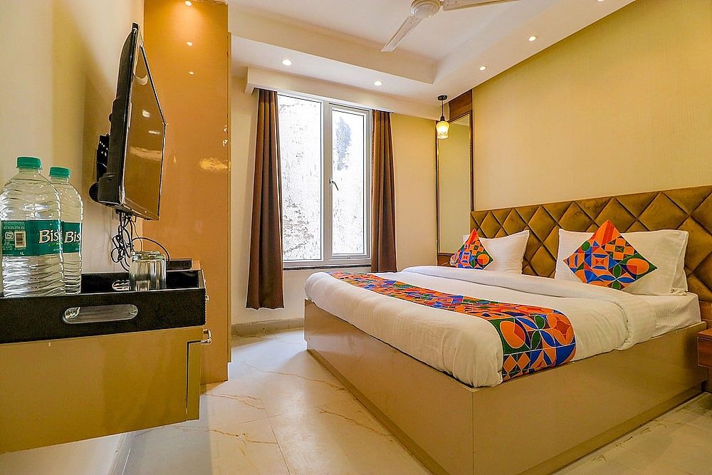 undefined FabHotel F9 Pitampura 5