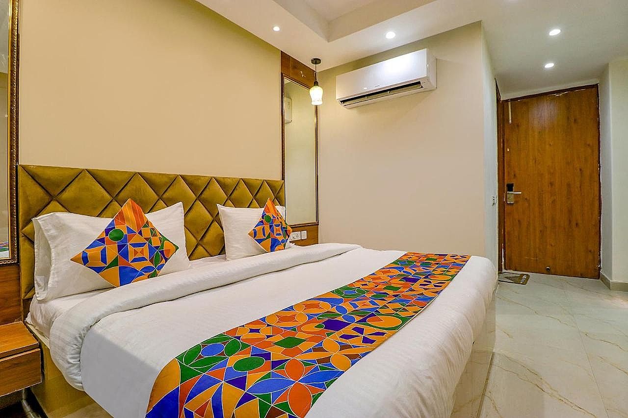 undefined FabHotel F9 Pitampura 4