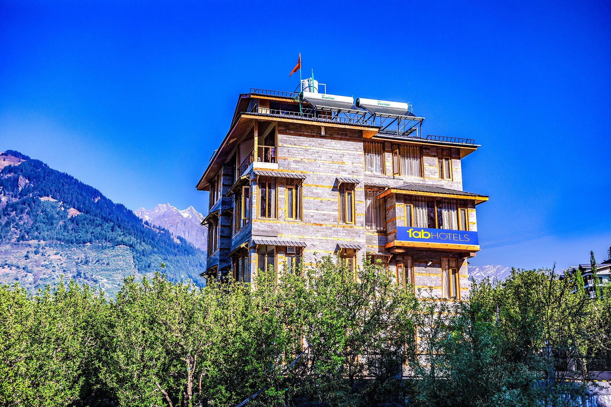 FabHotel La Kailasha Cottage