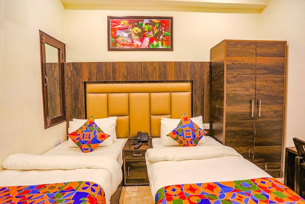 FabHotel The Kiara Deluxe Room