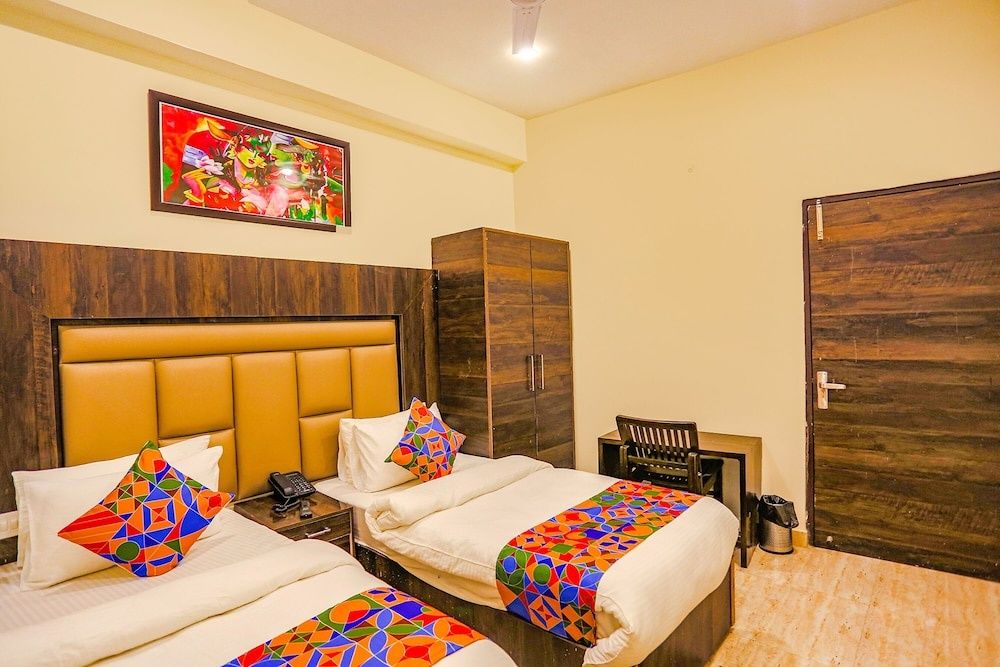 FabHotel The Kiara Deluxe Room 5