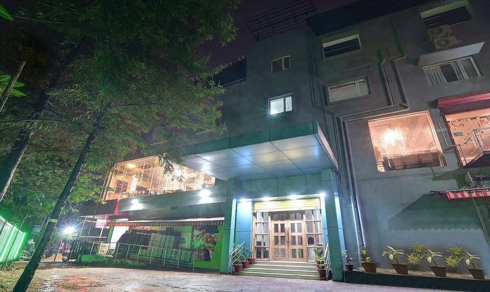 undefined Treebo Paradise Premium Rasulgarh 6