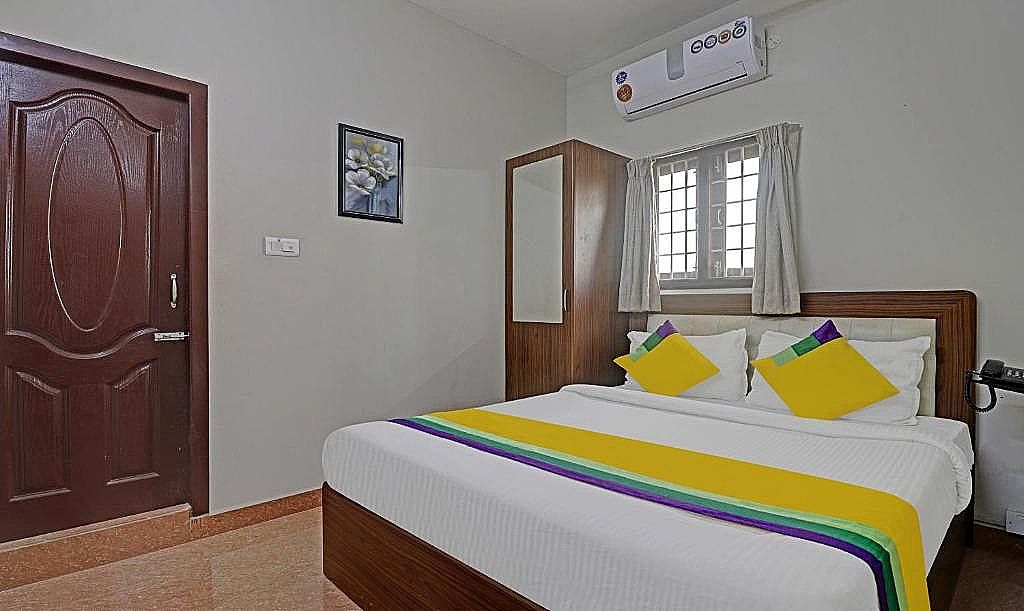 undefined Itsy Hotels Rithika Inn Blossoms 5