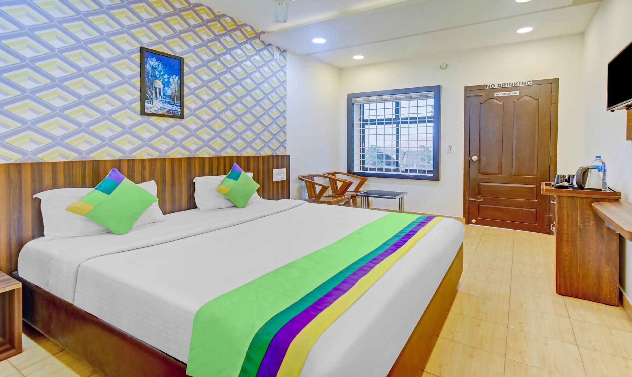 Treebo Igloo Residency Raja Seat Standard Double Room 6