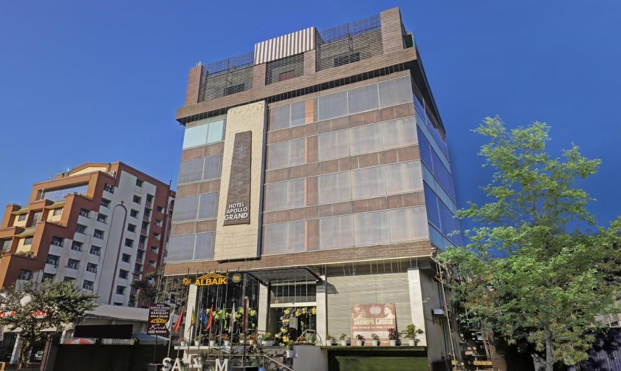 undefined Treebo Tryst Hotel Apollo Grand
