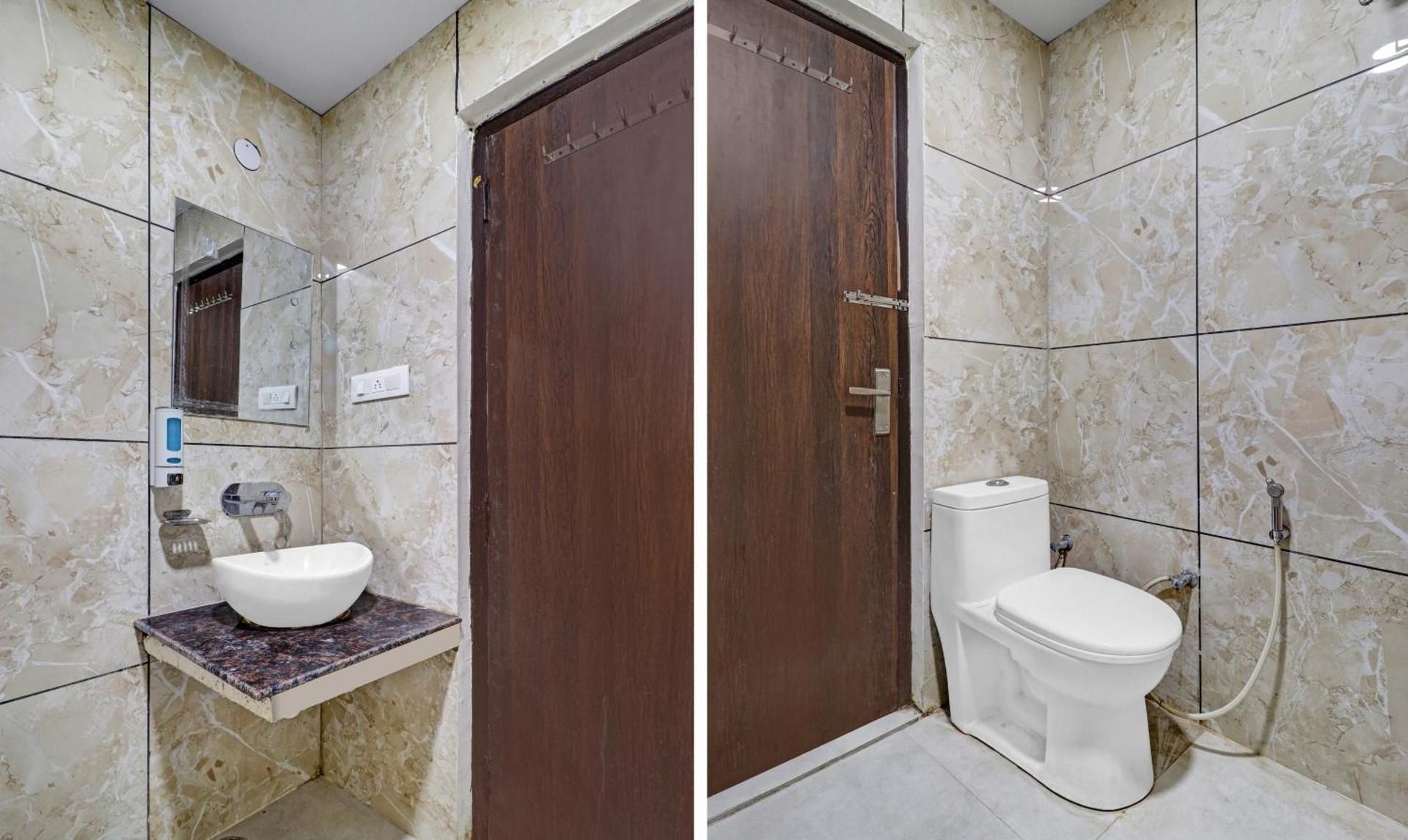 Itsy Hotels K K Residency Staywell Deluxe Double Room 2