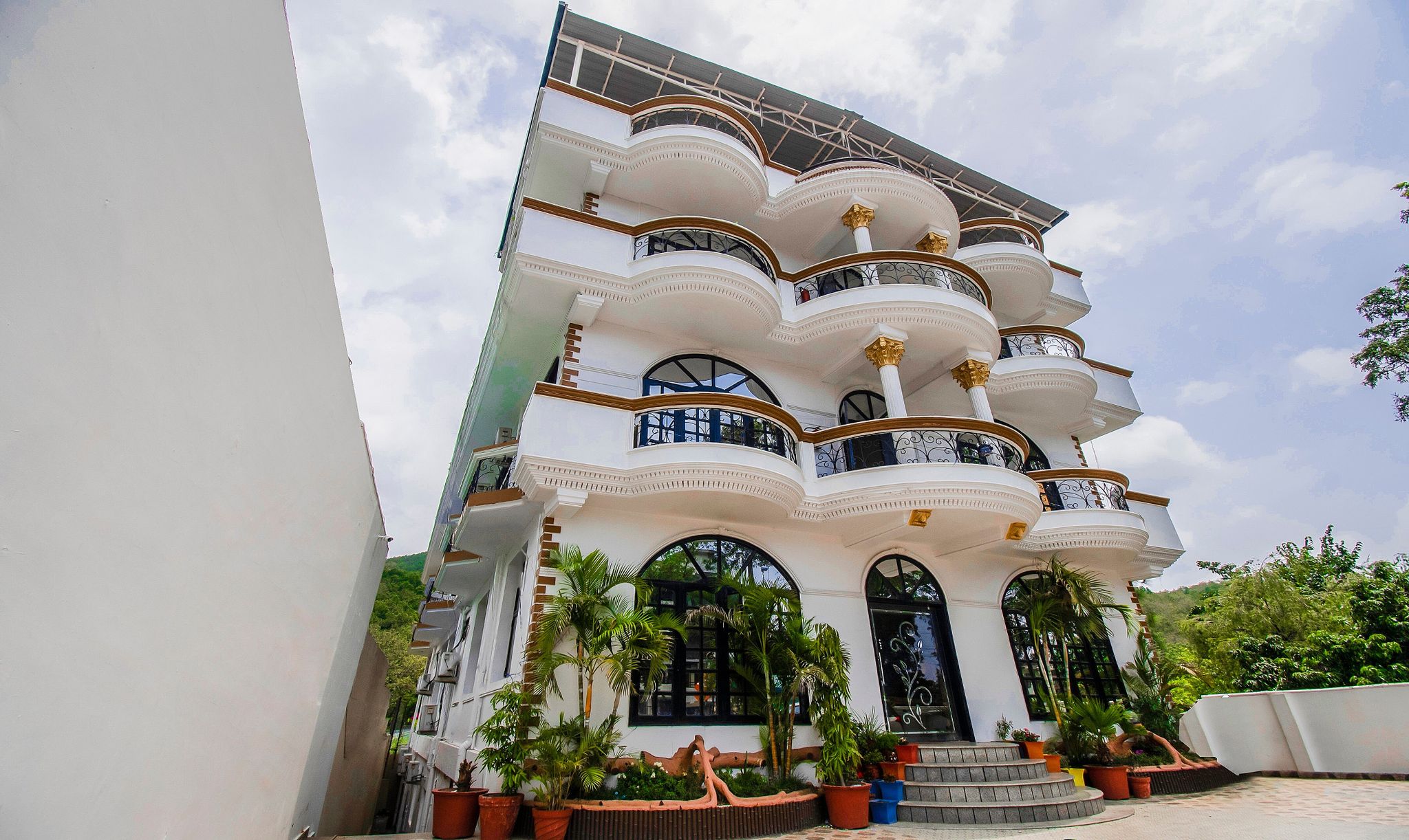 undefined Treebo Trend Jvr Mussoorie Road