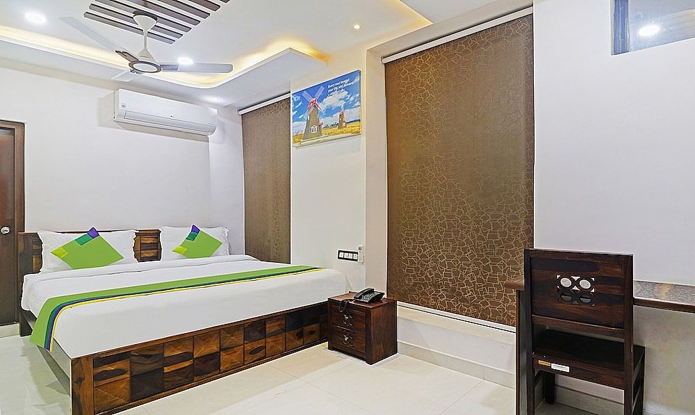 undefined Itsy Hotels J A Royal Suites Manikonda 4