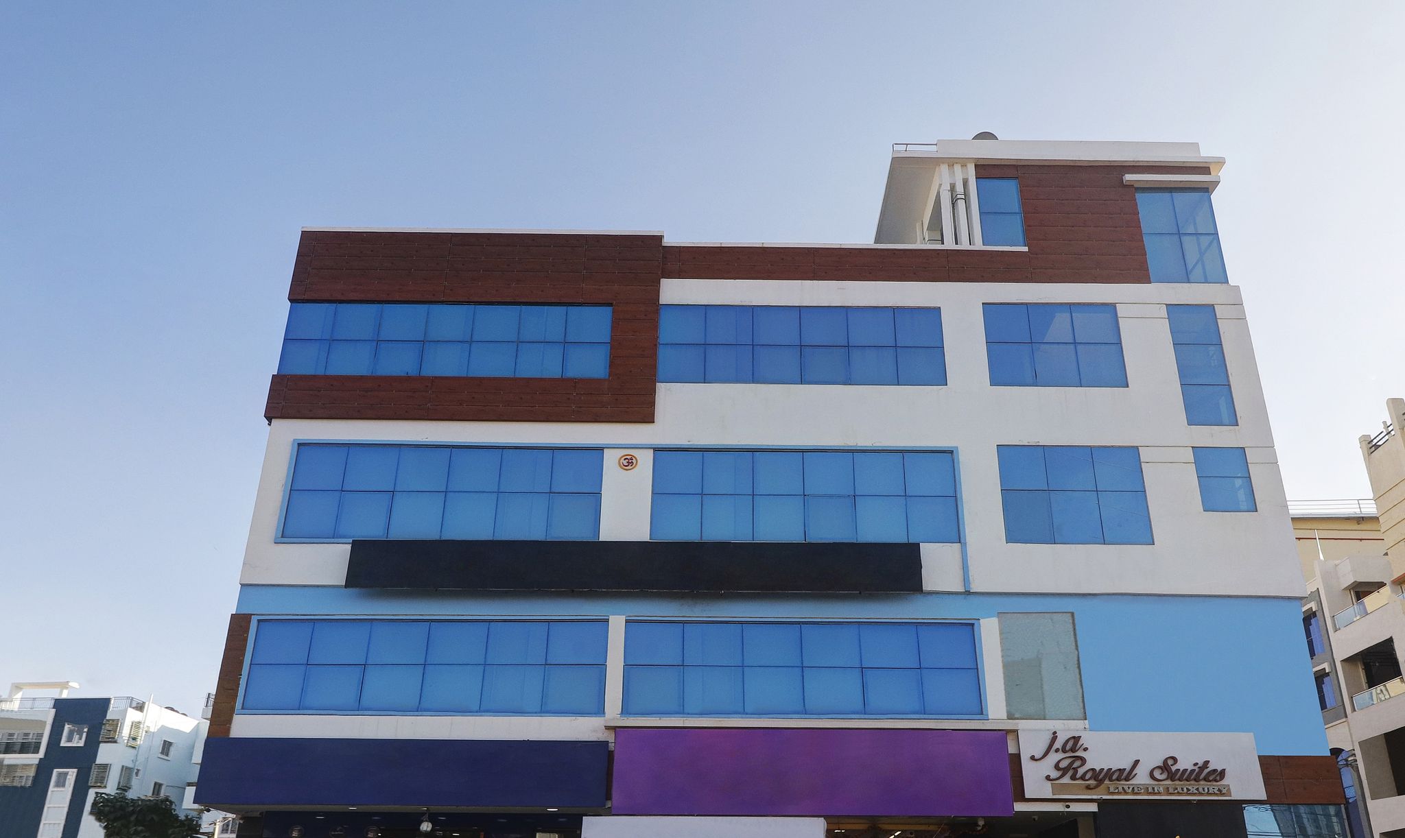 undefined Itsy Hotels J A Royal Suites Manikonda