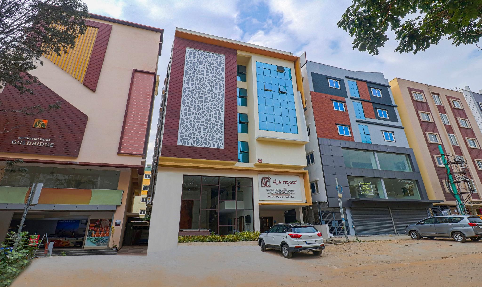 Treebo YC Grand Boutique, Electronic City exterior_view