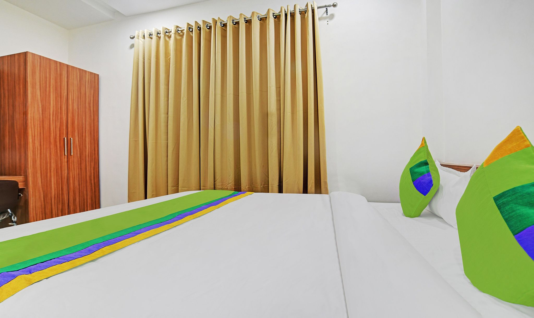 Treebo Shivaay Deluxe Double Room