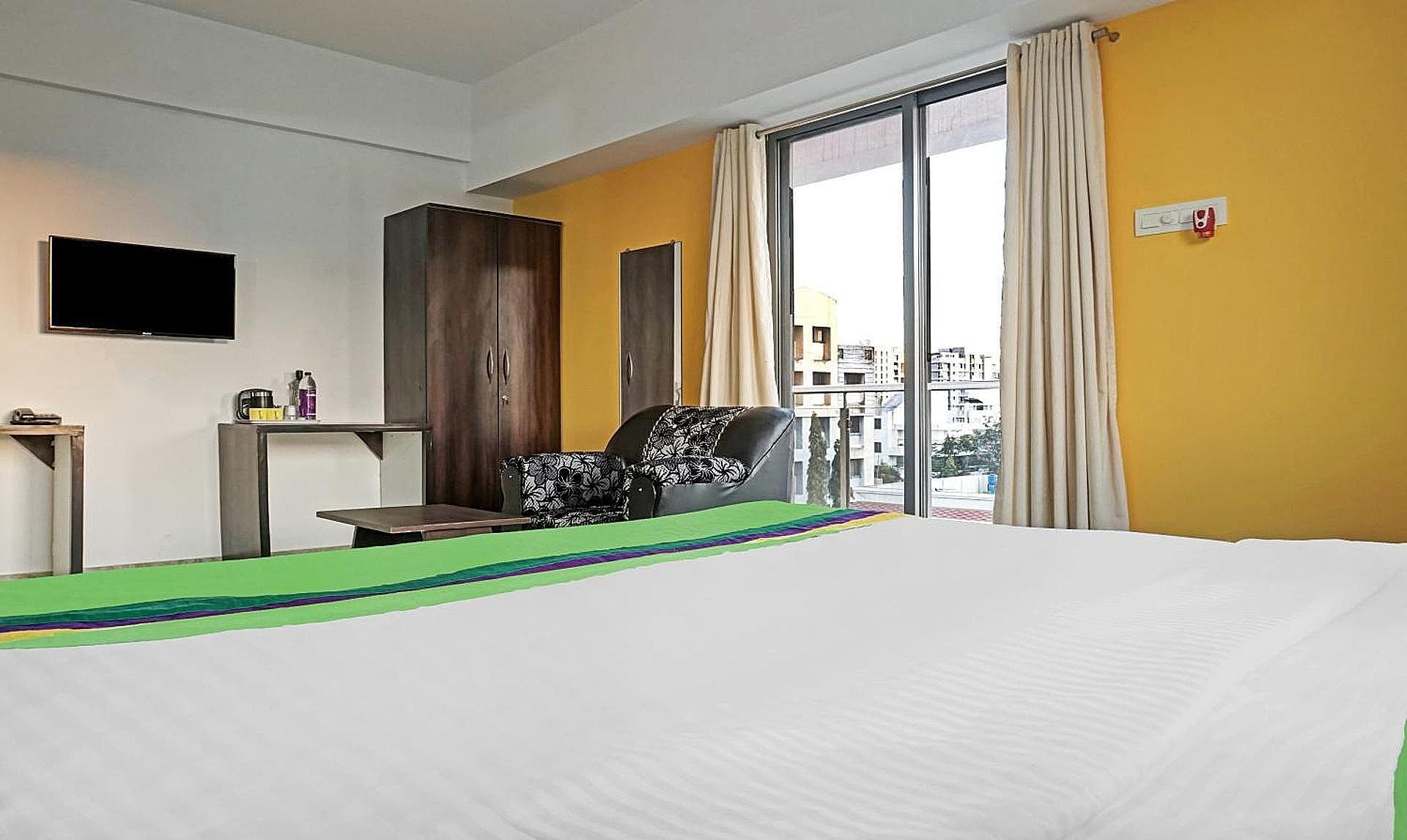 Treebo Atithi Corporate Stay Baner It Hub Standard Double Room