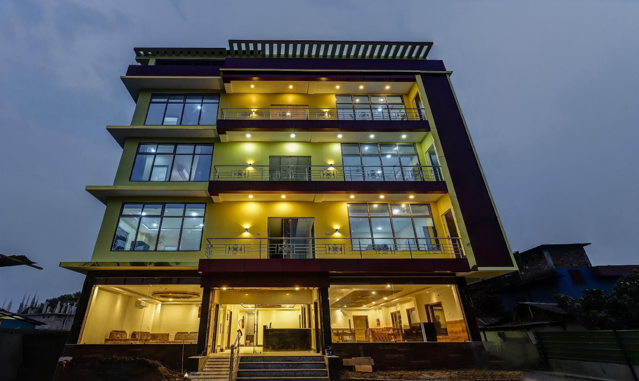 undefined Treebo Hotel Mobi VIP Airport 6