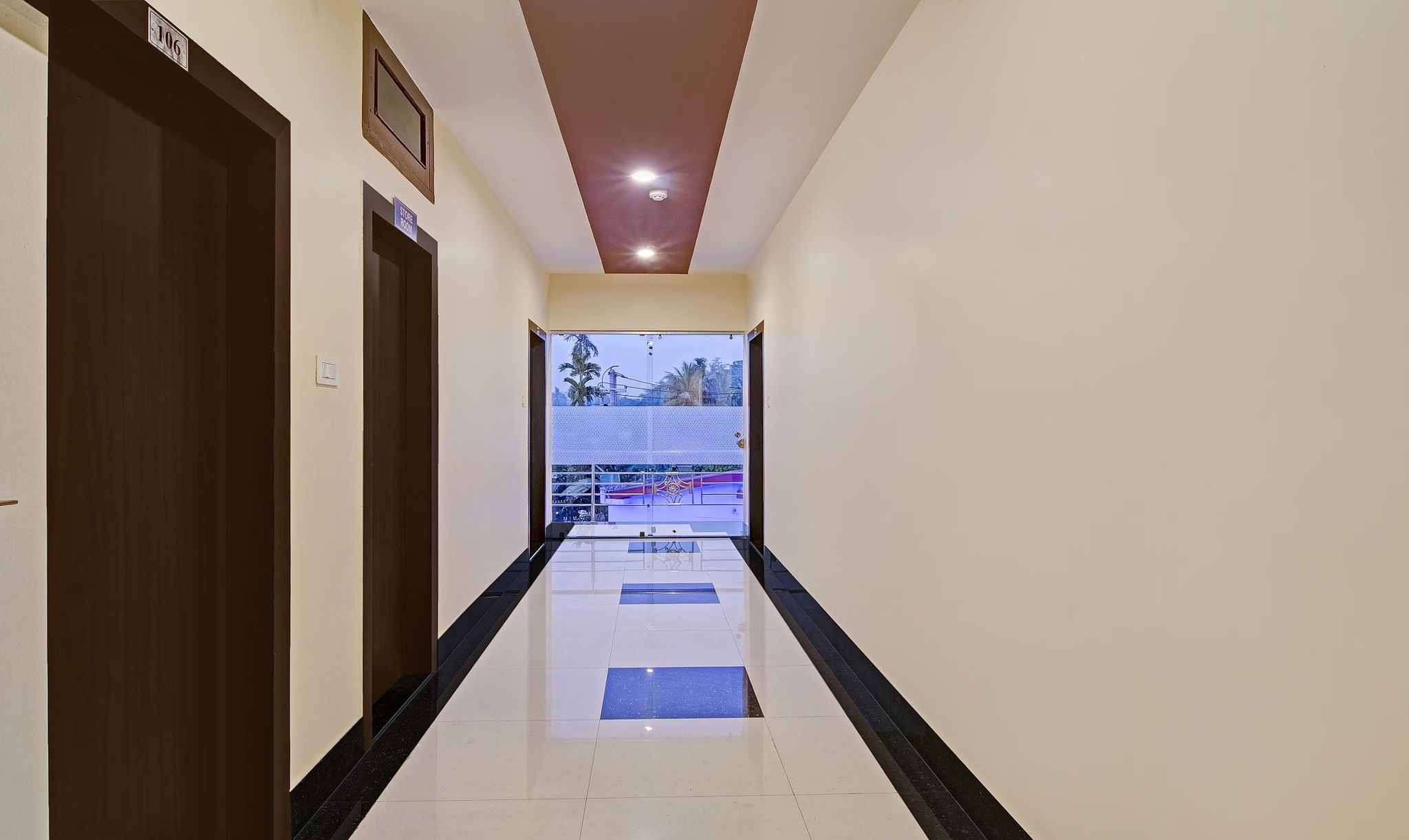 undefined Treebo Hotel Mobi VIP Airport 4
