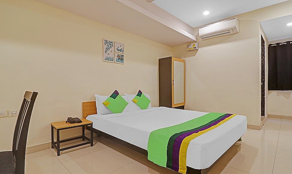 undefined Treebo Tee 5