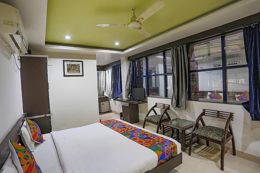 FabHotel Midland Deluxe Room 6