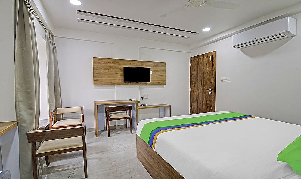 Treebo Chandraprasth Residency Standard Double Room 10