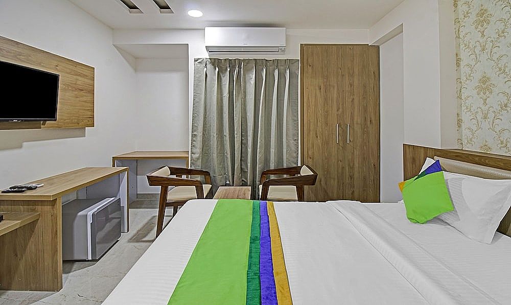 Treebo Chandraprasth Residency Standard Double Room 19
