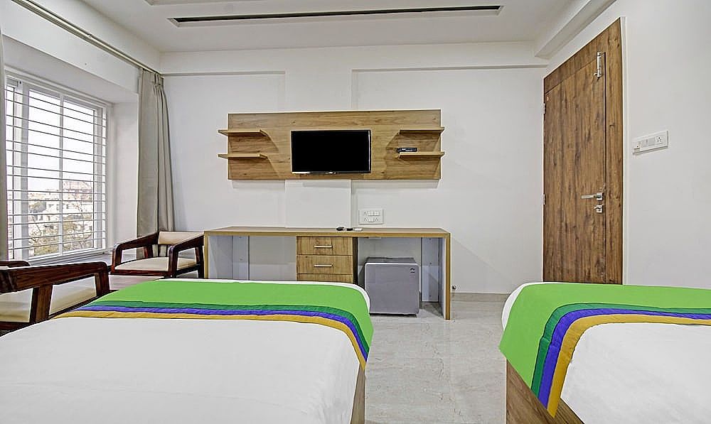 Treebo Chandraprasth Residency Standard Double Room 13