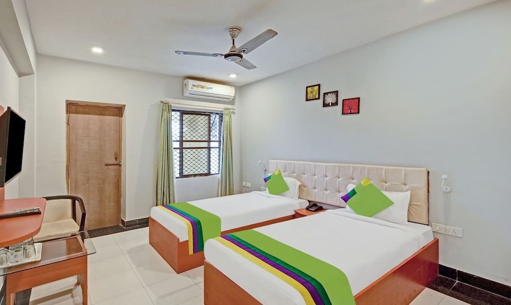Treebo Sidhartha International Baliapanda Standard Double Room 7