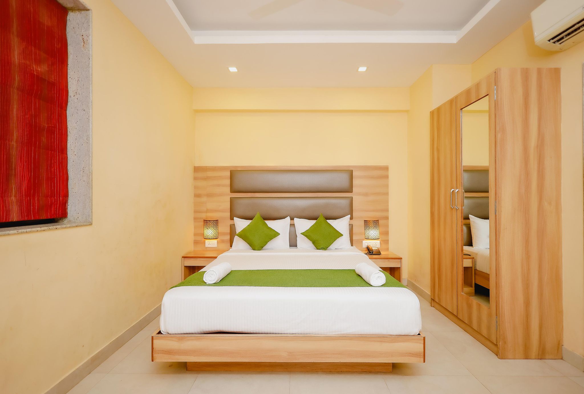 Sunkissed Premium Goa by WSI, Calangute Beach Deluxe Room 7