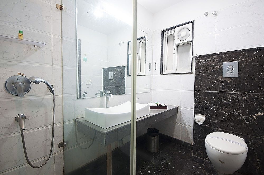 Amaltas International Executive Room 3