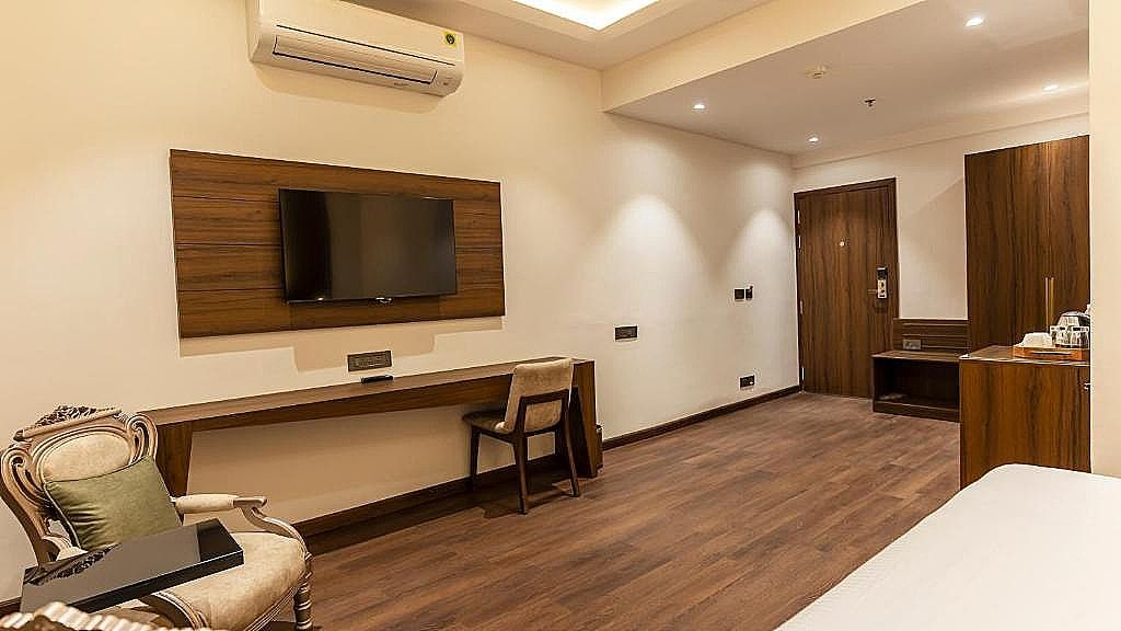 Premium Palace View Room