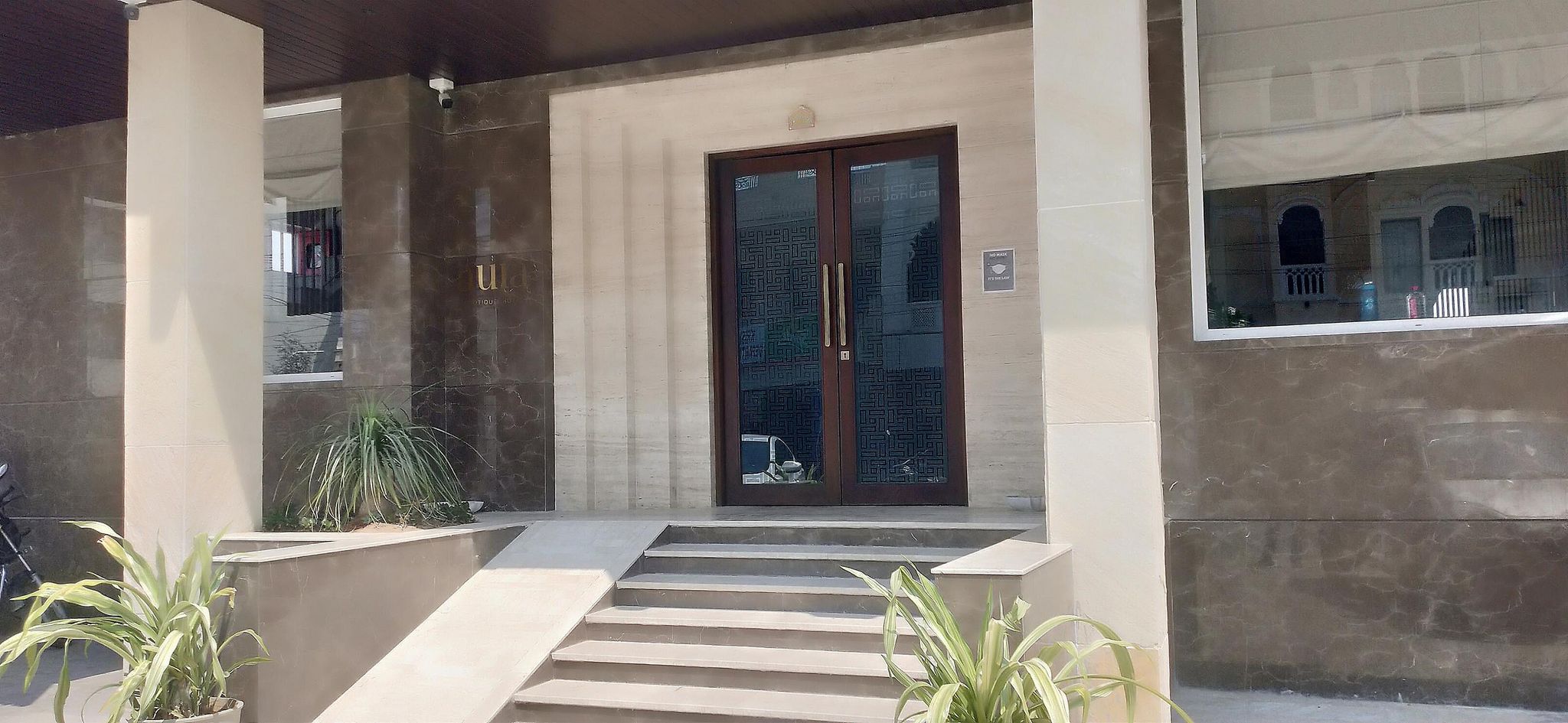 undefined Aura Boutique Hotel 10