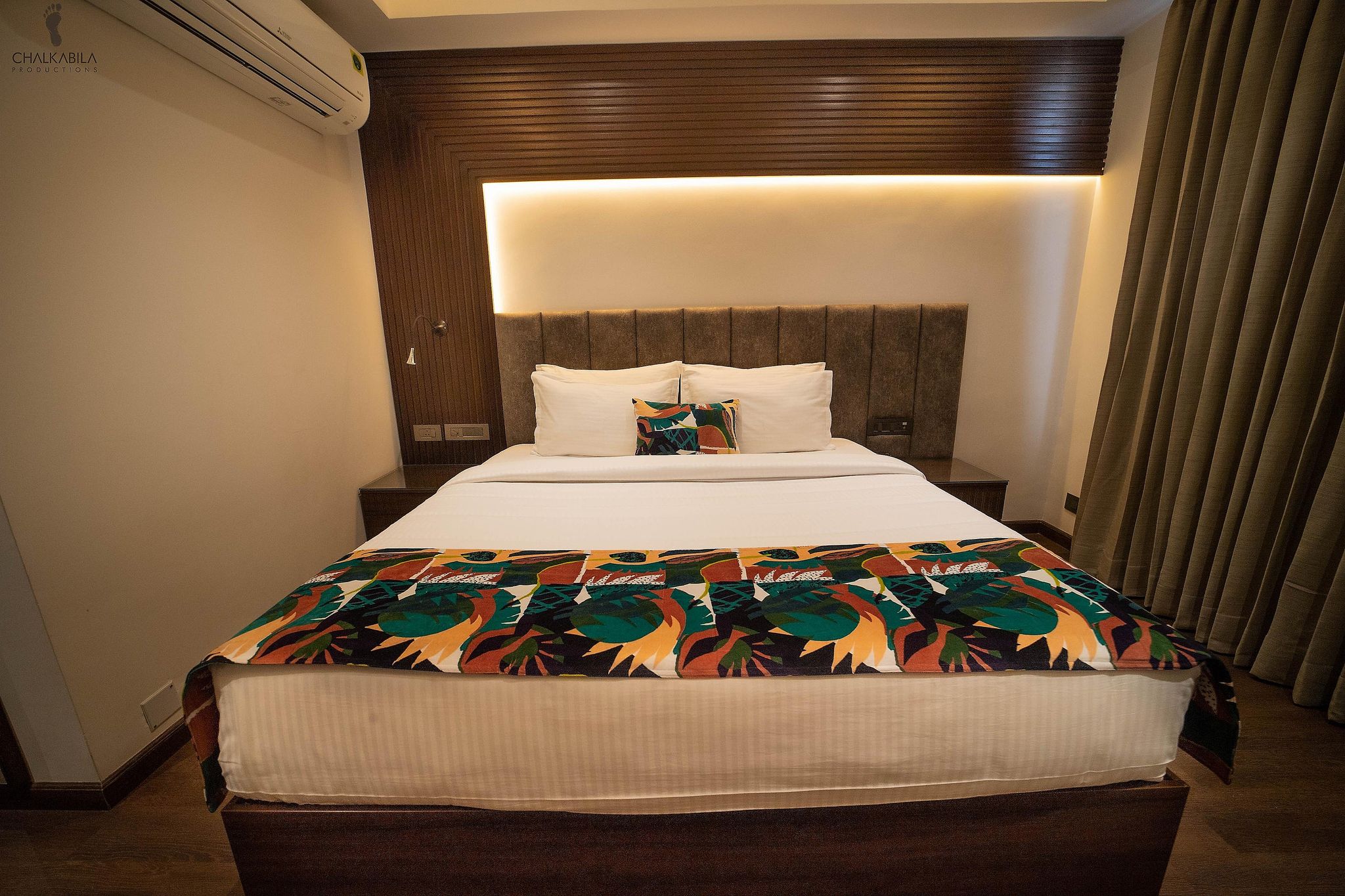 Aura Boutique Hotel Comfort Room 2