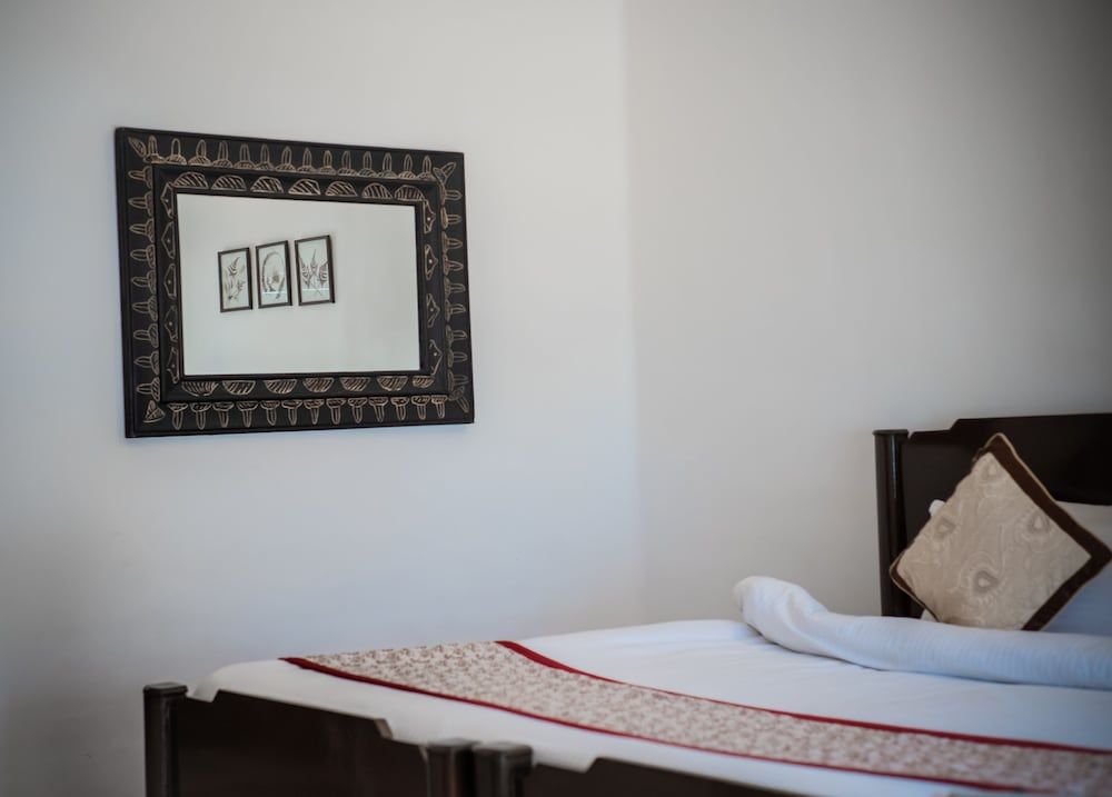 The House of Bhikampur Classic Room 11
