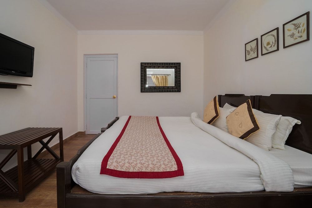 The House of Bhikampur Classic Room 10