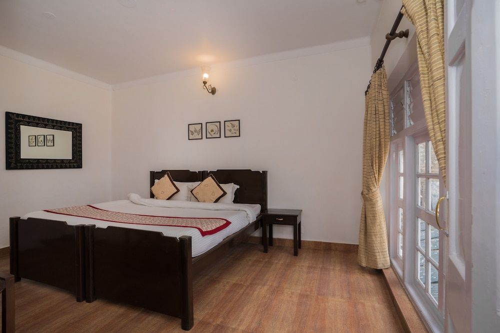 The House of Bhikampur Classic Room 9