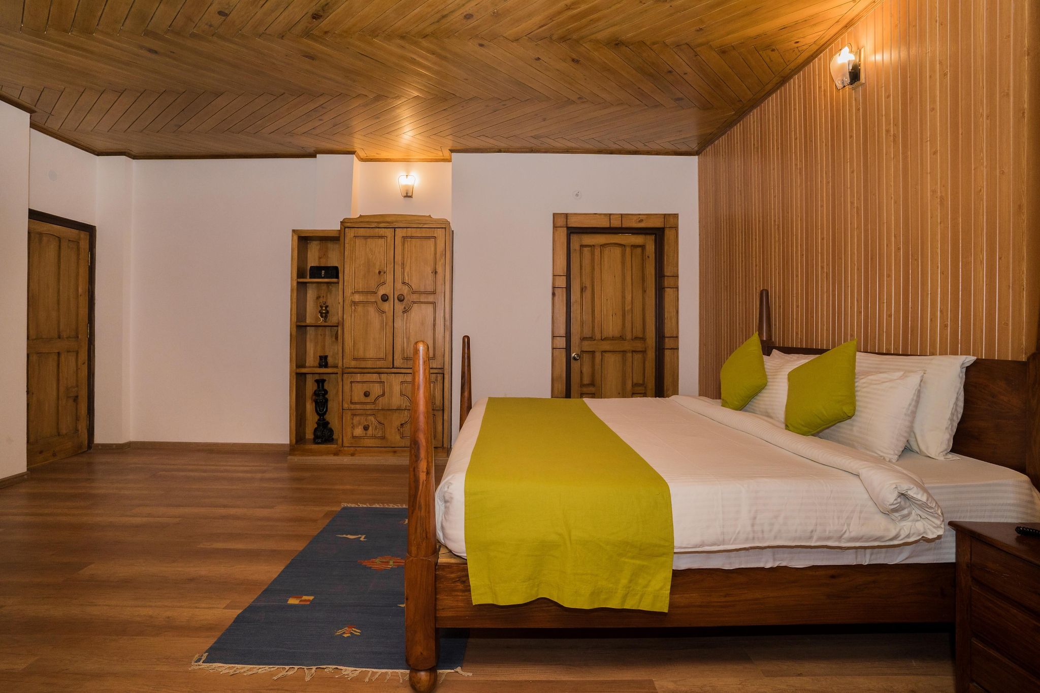 Oak Signature ( Ground Floor )