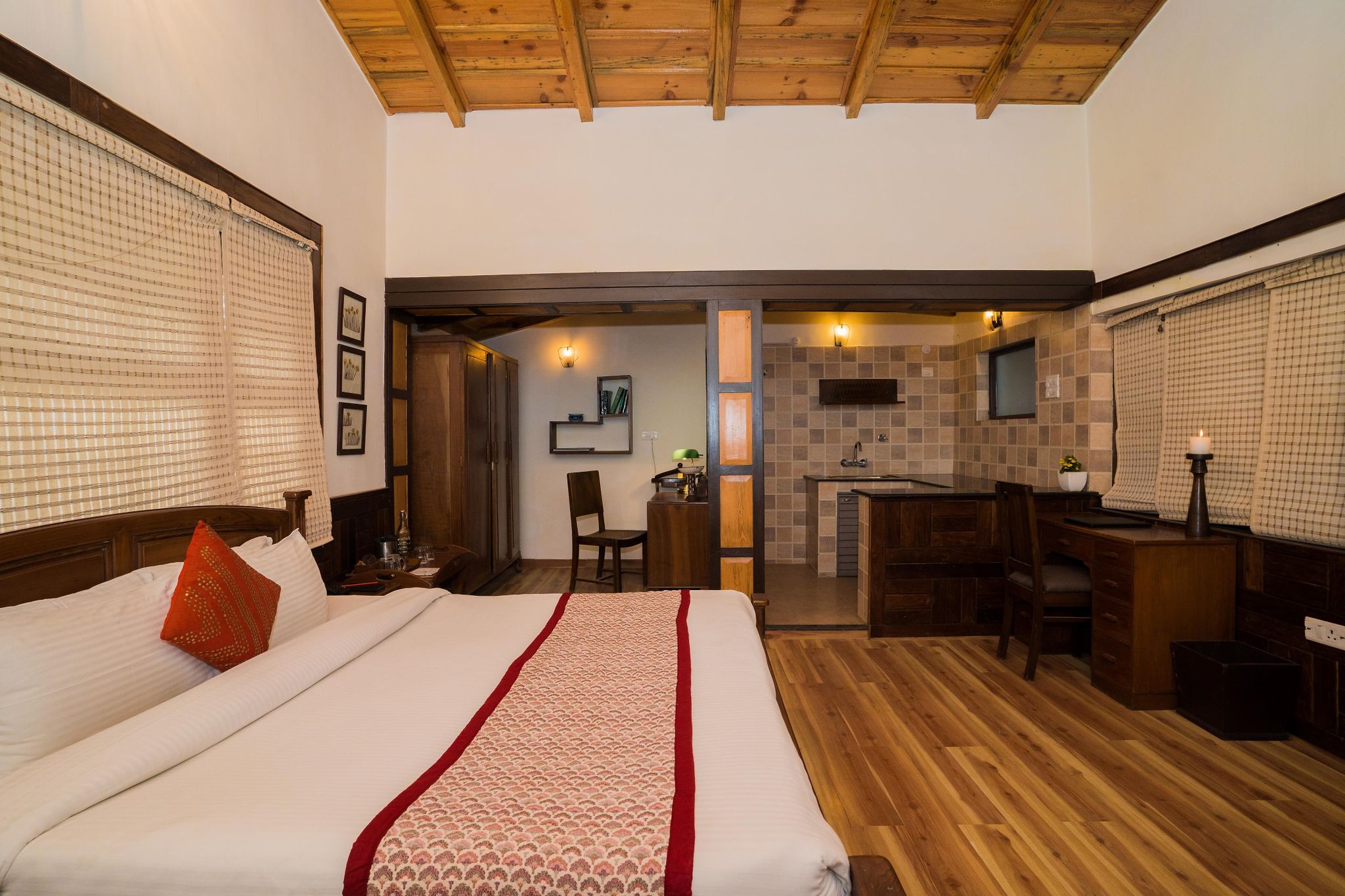 The House of Bhikampur Classic Room 4