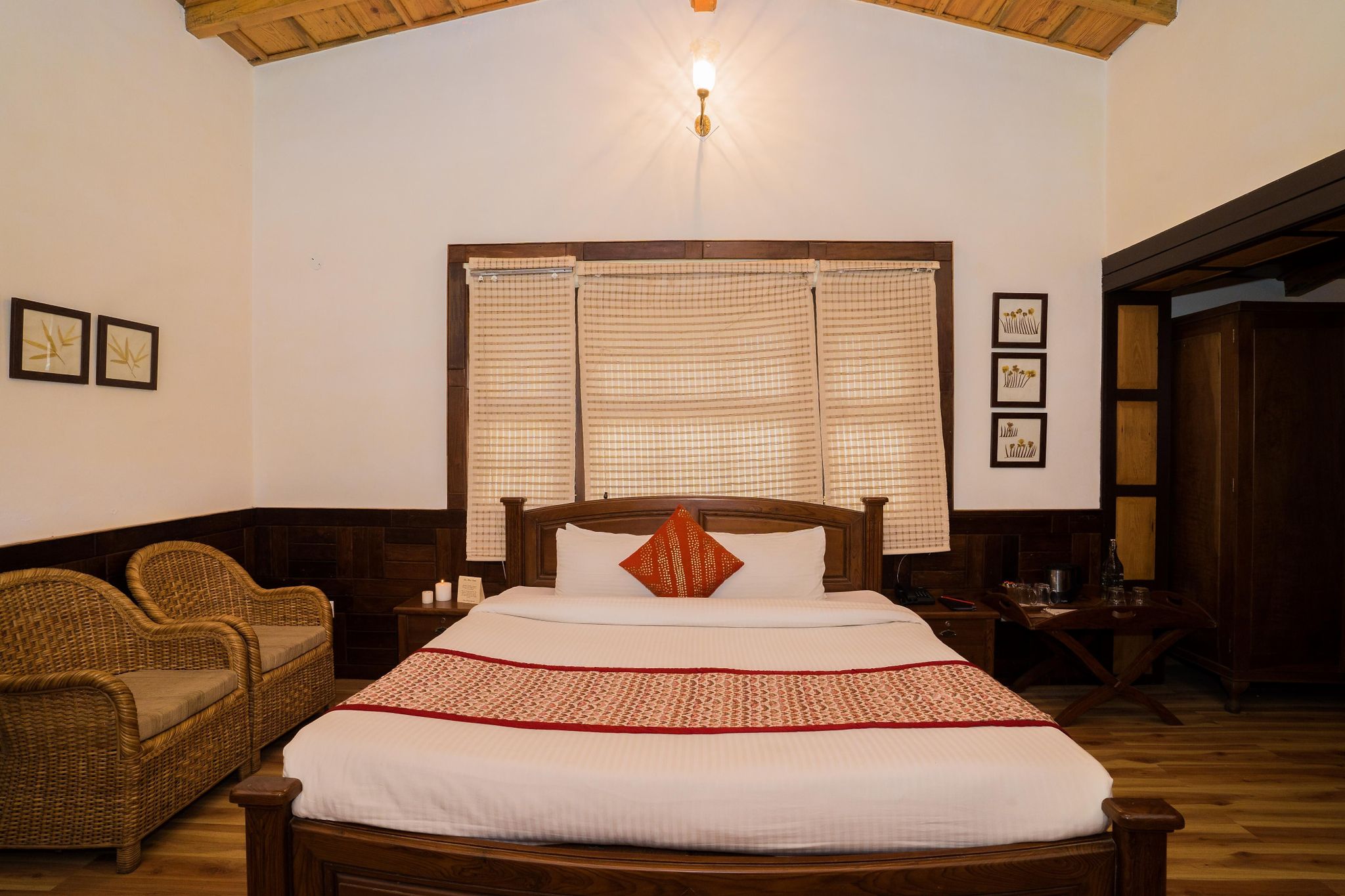 The House of Bhikampur Classic Room 7