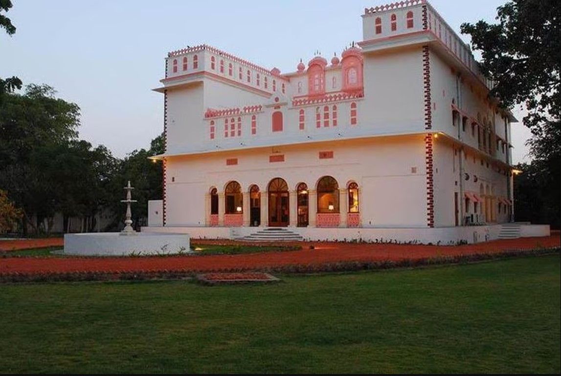 BIJAY NIWAS PALACE