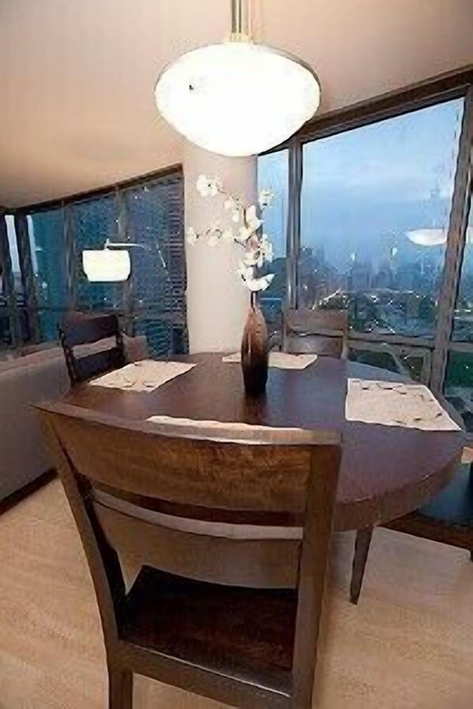undefined Chicago Downtown Condo - Michigan Ave Suite ID 14-15 8