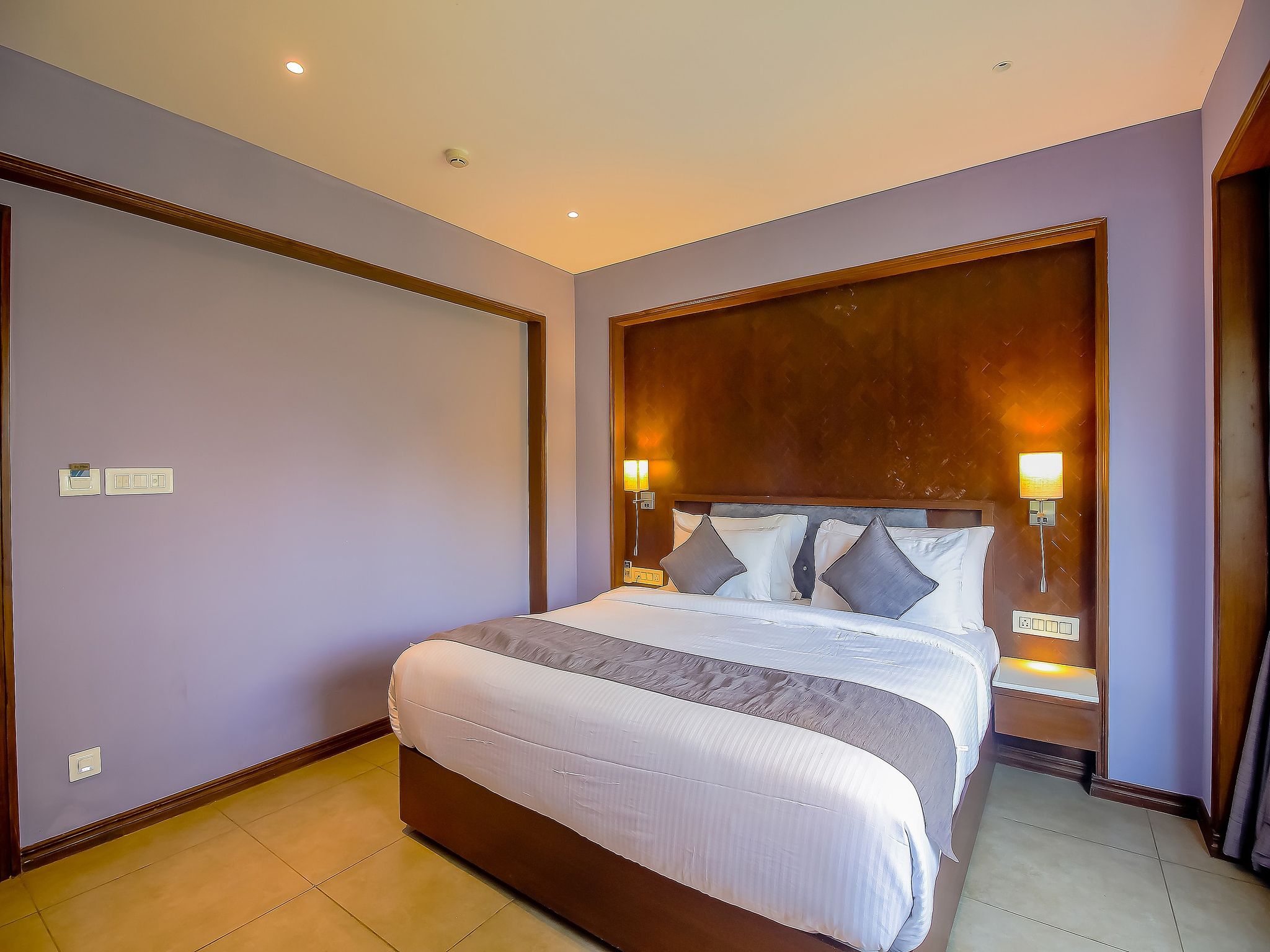 DeAmour: A Dreamy Getaway, Near The Beach Deluxe Room 12