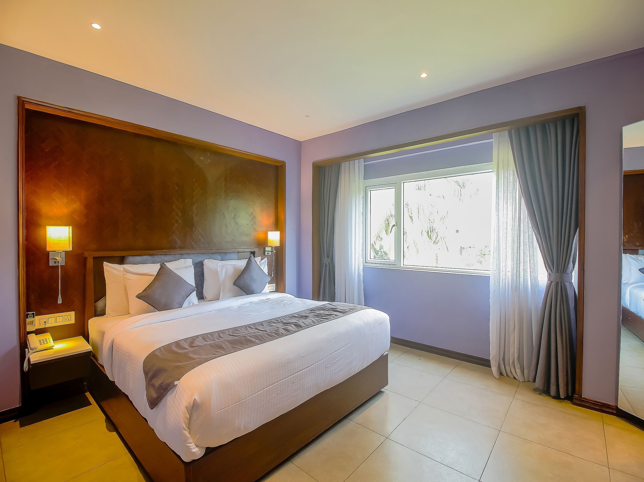 DeAmour: A Dreamy Getaway, Near The Beach Deluxe Room 15