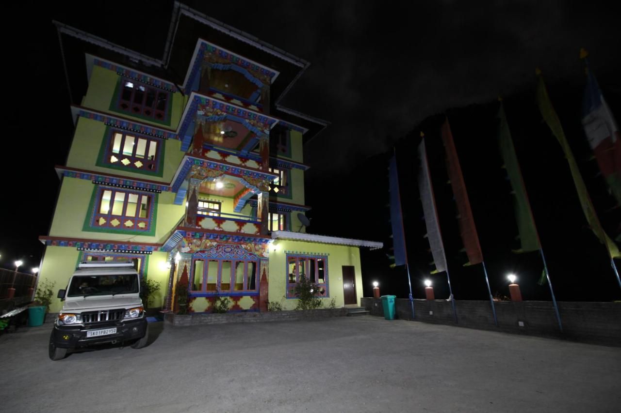 undefined Rufina Lachung Heritage 5