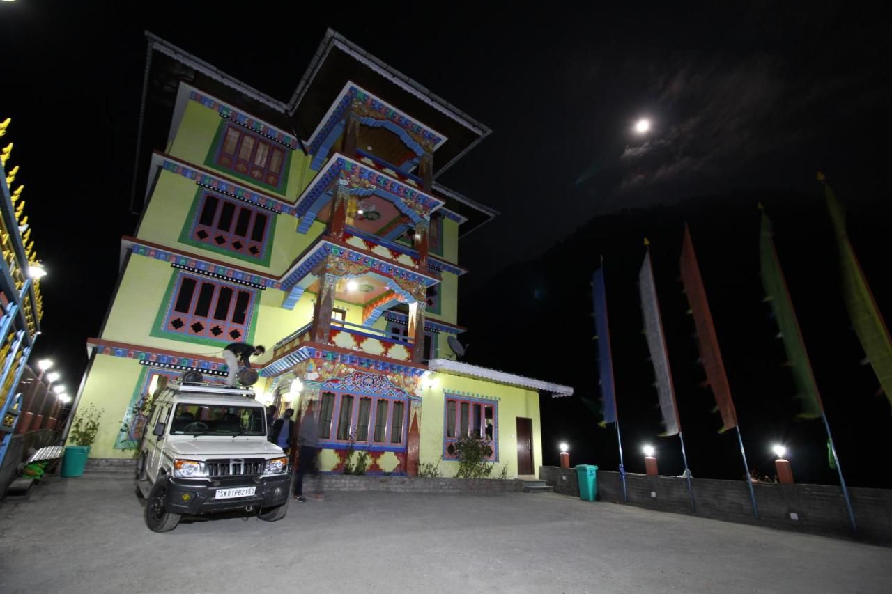 undefined Rufina Lachung Heritage 7