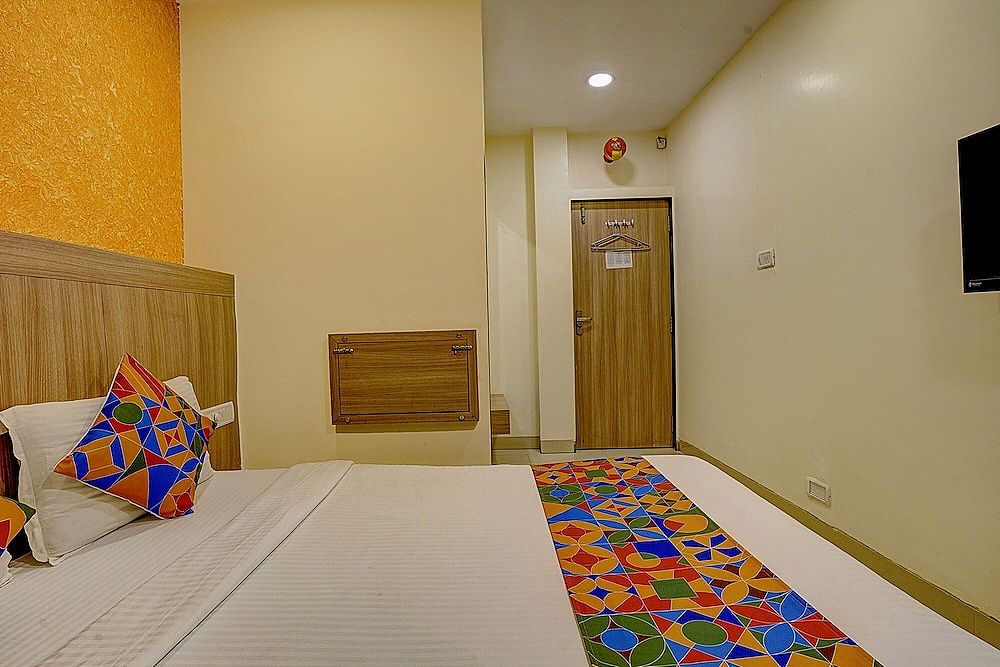 FabHotel Prakash Inn Deluxe Room 11